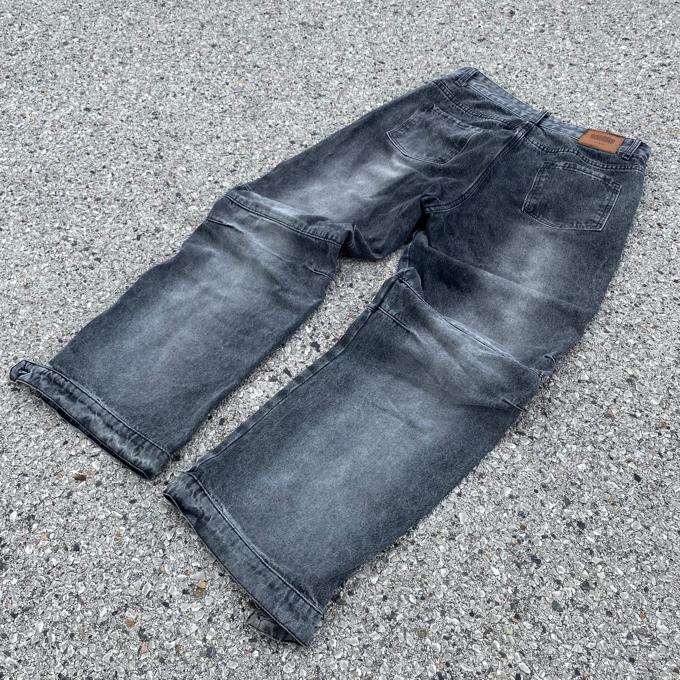 Washed Baggy Jeans - Men