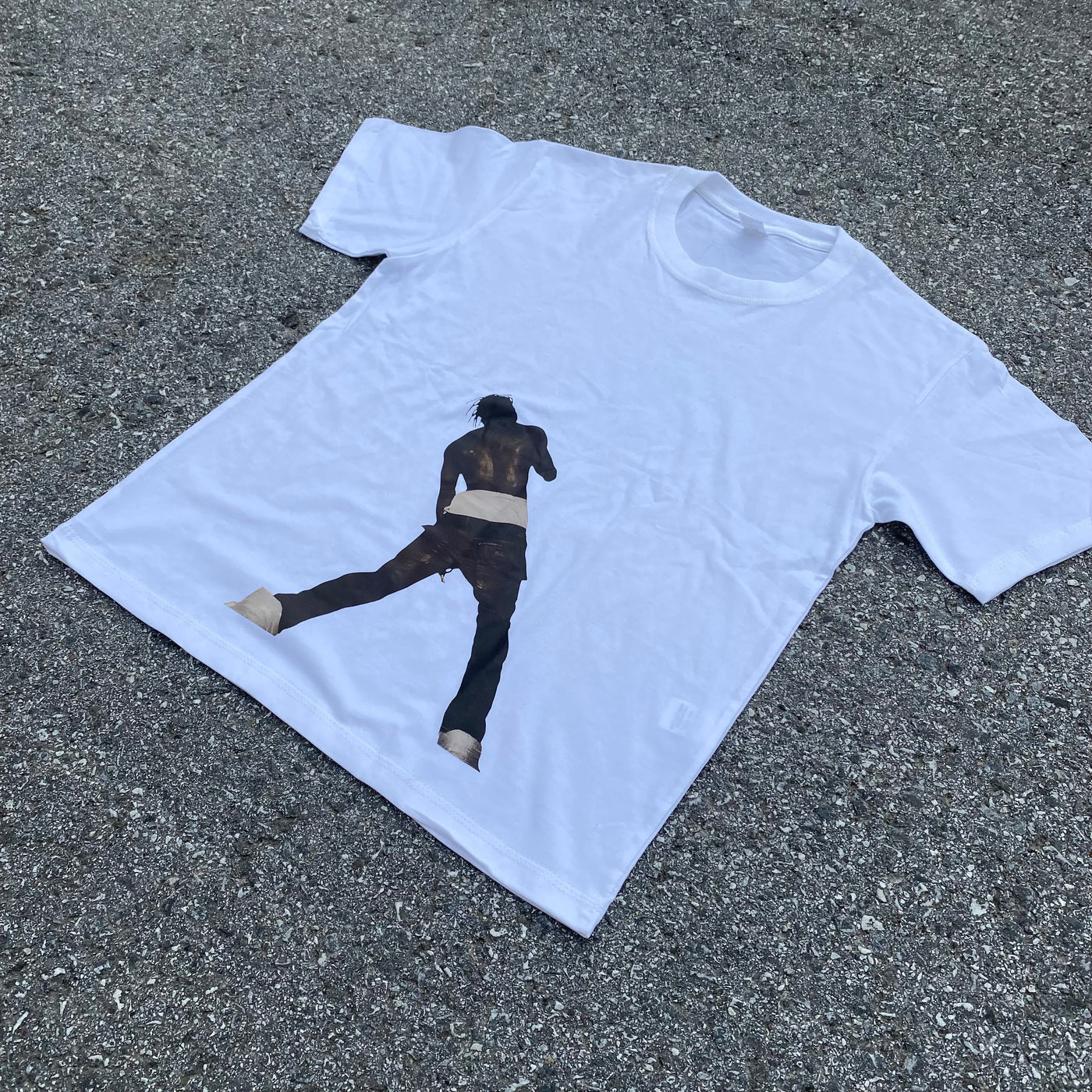 Standing Travis Scott T-Shirt - Unisex