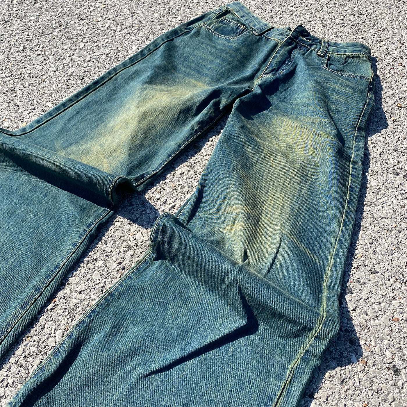 Retro Washed Jeans - Women