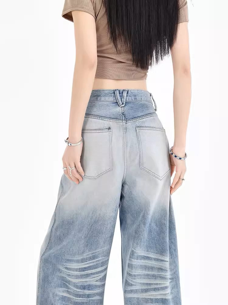 Loose Distressed Jeans - Women