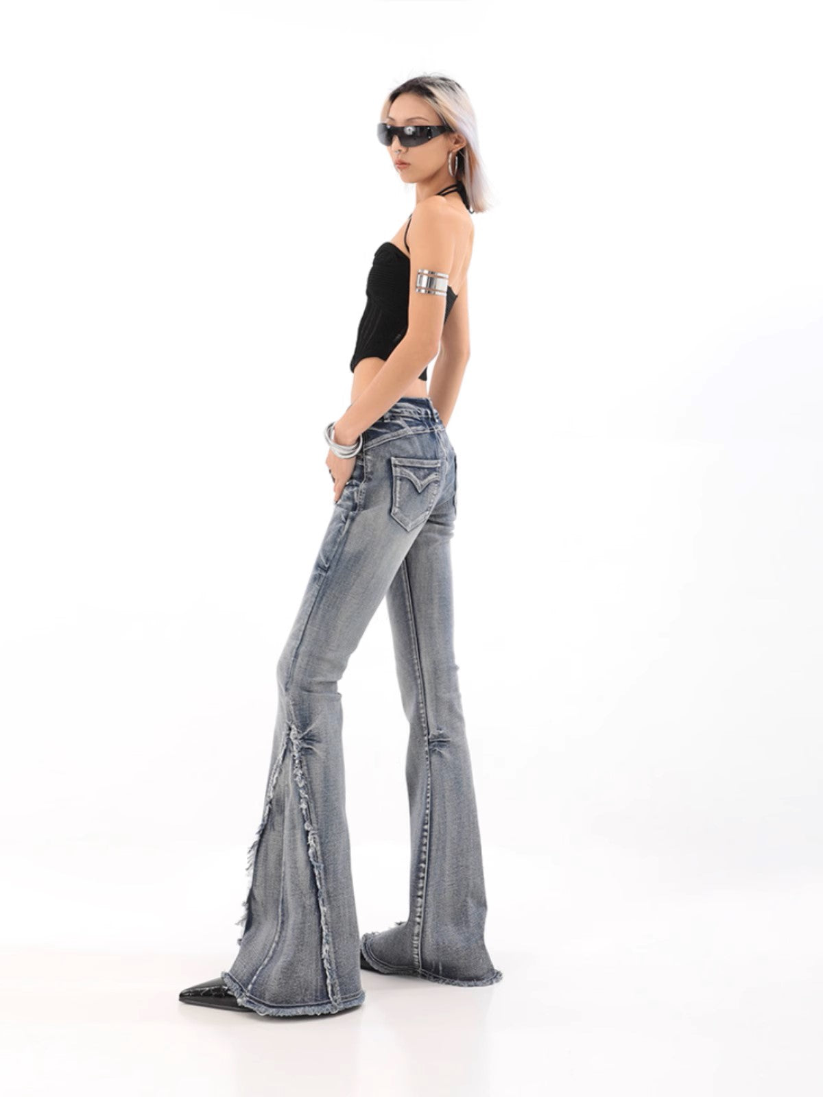 Skinny Frayed Jeans - Women