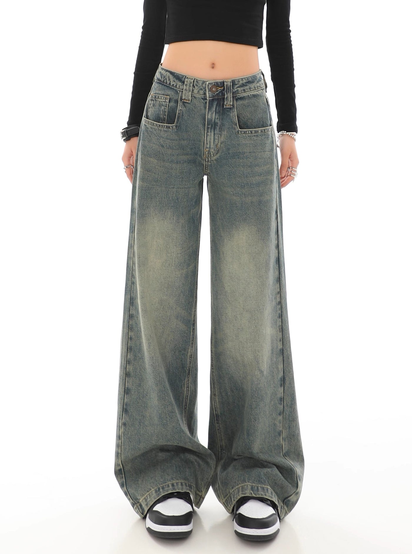 Retro Washed Jeans - Women