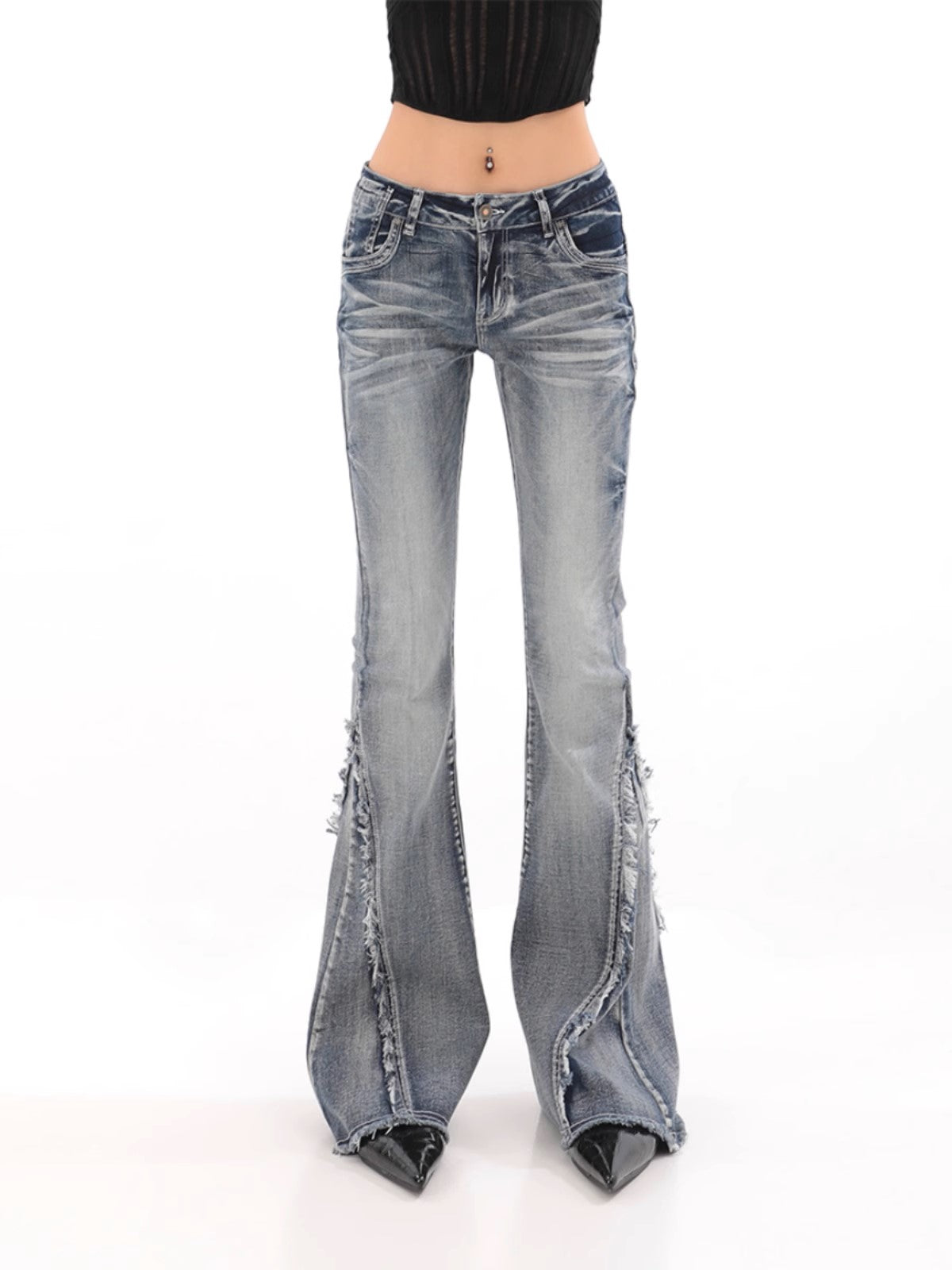 Skinny Frayed Jeans - Women