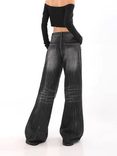 Retro Distressed Straight Jeans - Women