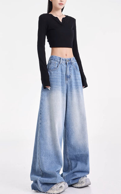 Huge Baggy Jeans - Women