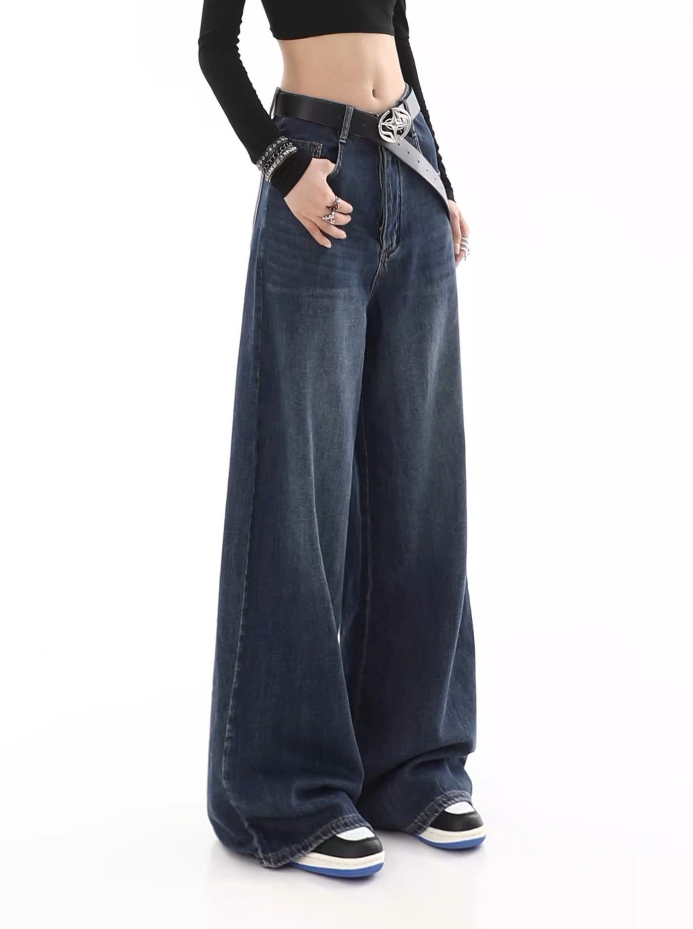 Retro Dark Blue Jeans - Women