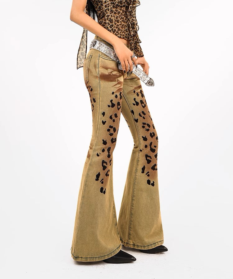 Retro Distressed Leopard Jeans - Women